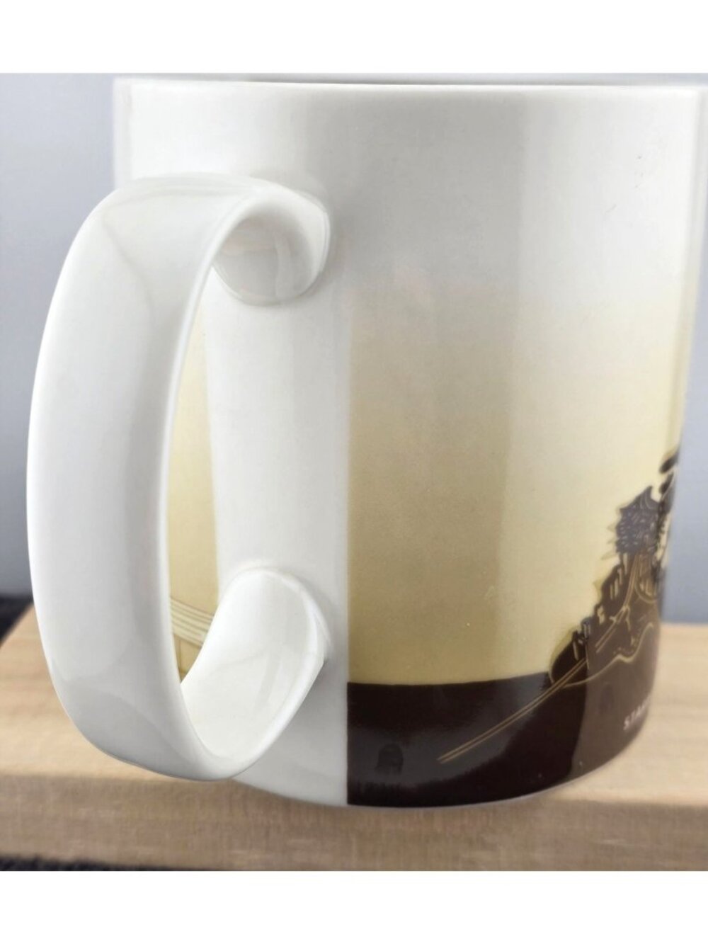 RARE 2011 Starbucks Qatar Coffee Mug Global Icon Series Beige 16 oz Collectible - Picture 5 of 16